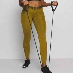 Nike Pro Olive Leggings
